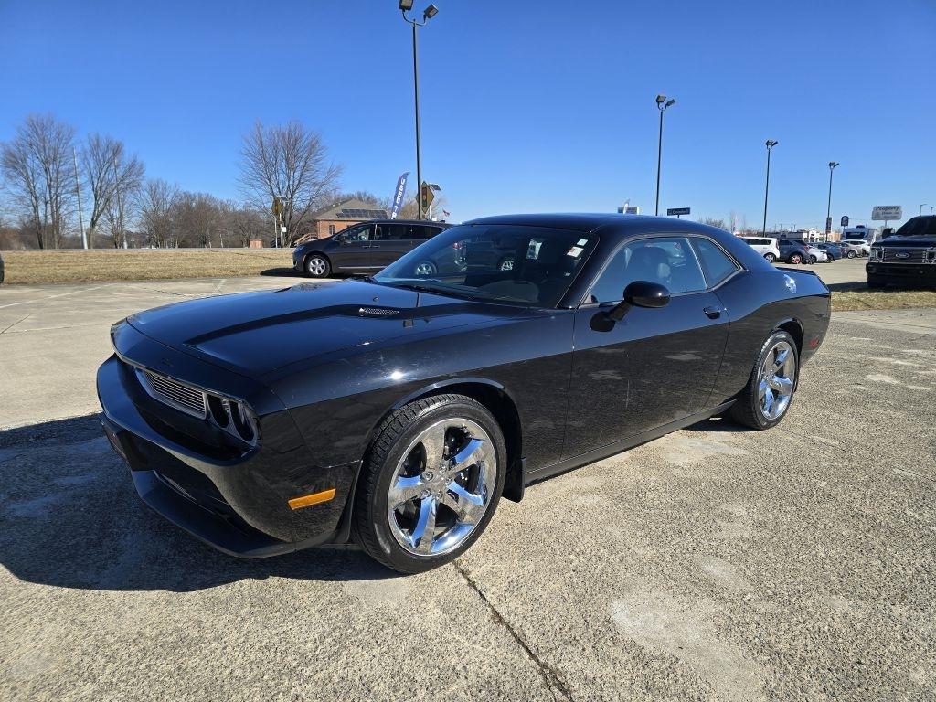 2012 Dodge Challenger 2dr Cpe SXT Plus