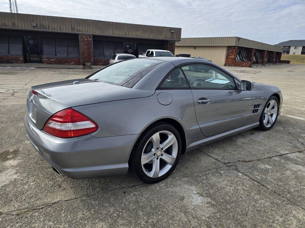 Mercedes-Benz SL-Class 2dr Roadster 5.5L V8 2009