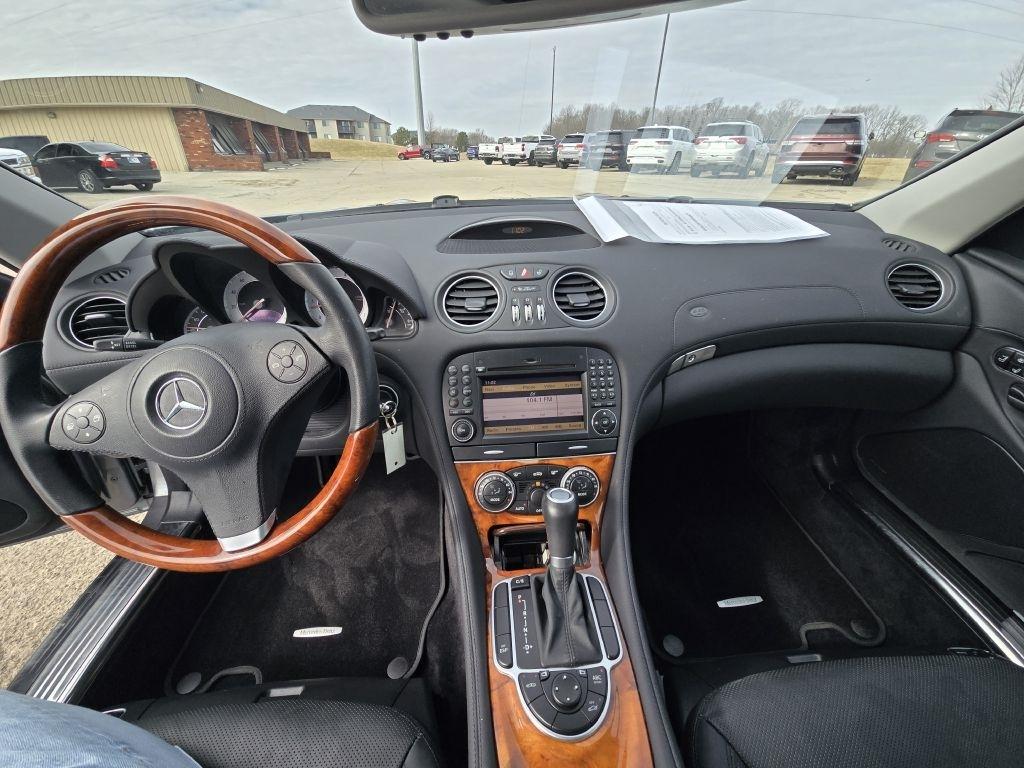Mercedes-Benz SL-Class 2dr Roadster 5.5L V8 2009