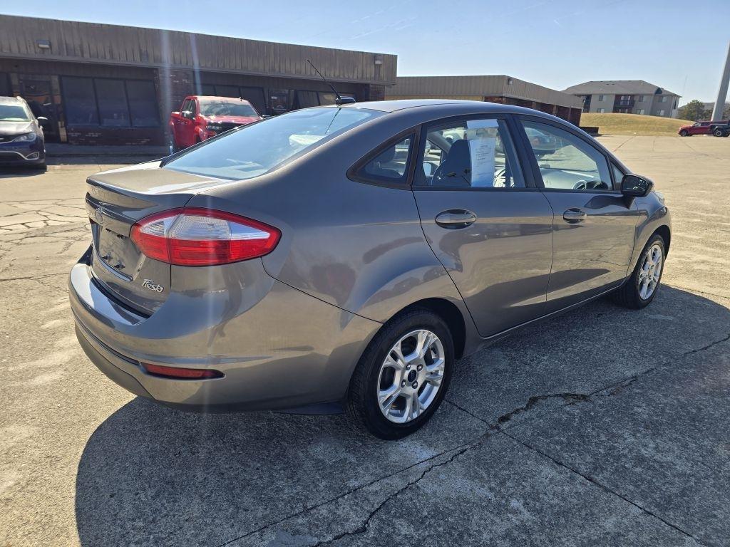 Ford Fiesta 4dr Sdn SE 2014