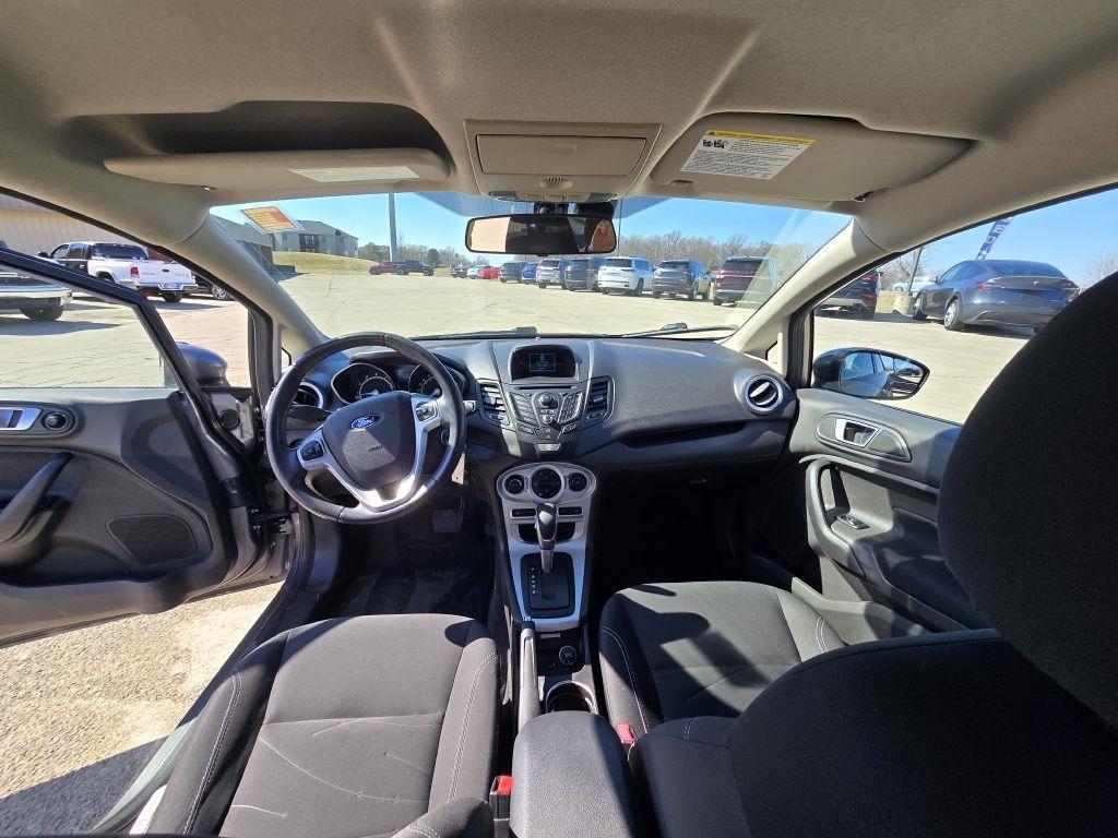 Ford Fiesta 4dr Sdn SE 2014