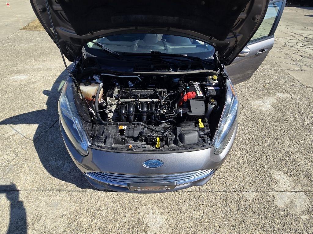 Ford Fiesta 4dr Sdn SE 2014