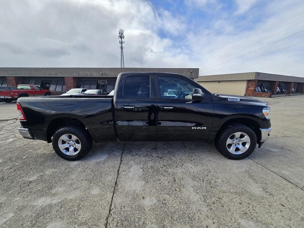 RAM 1500 Big Horn 4x4 Quad Cab 6'4" Box 2020