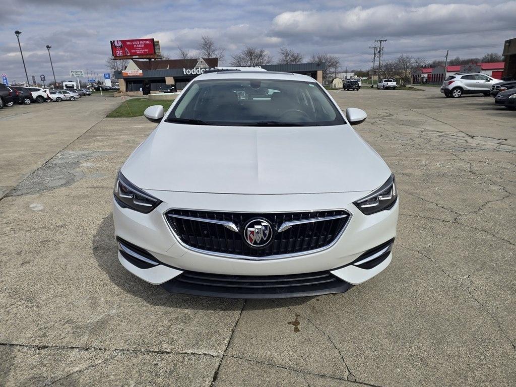 Buick Regal Sportback 4dr Sdn Preferred FWD 2018
