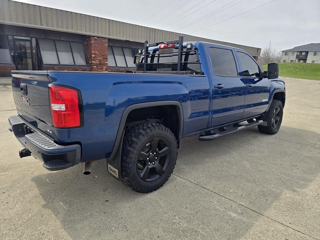 GMC Sierra 1500 4WD Crew Cab 153.0" SLE 2017