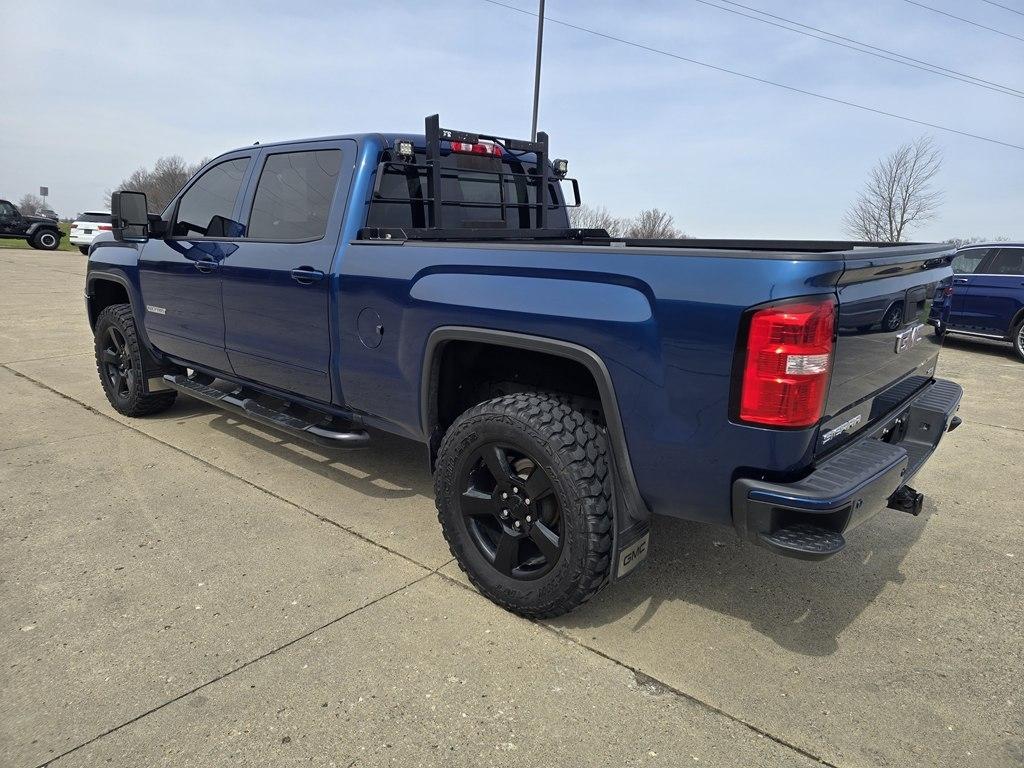 GMC Sierra 1500 4WD Crew Cab 153.0" SLE 2017
