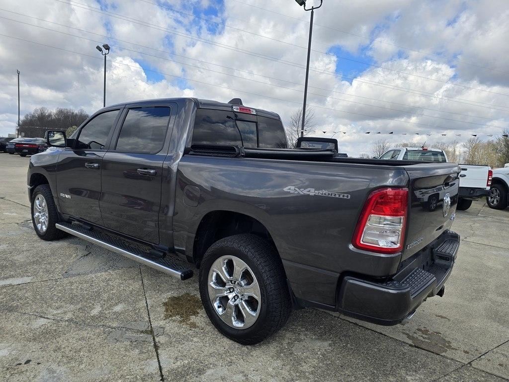 RAM 1500 Big Horn 4x4 Crew Cab 5'7" Box 2020