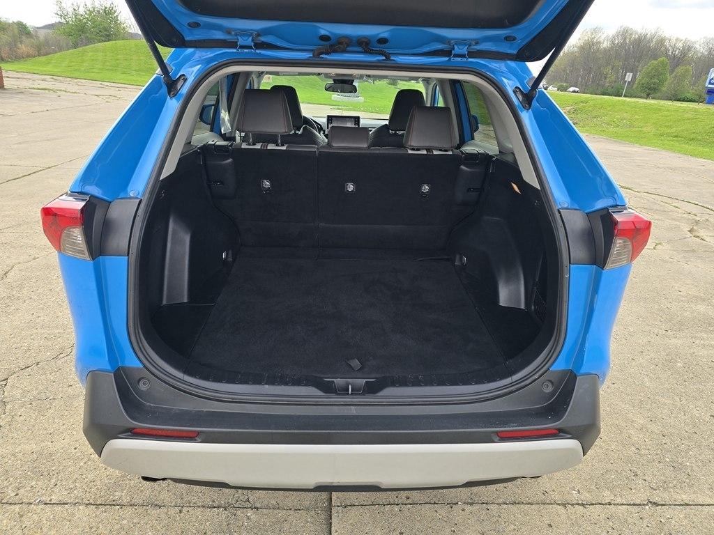 Toyota RAV4 TRD Off Road AWD (Natl) 2020