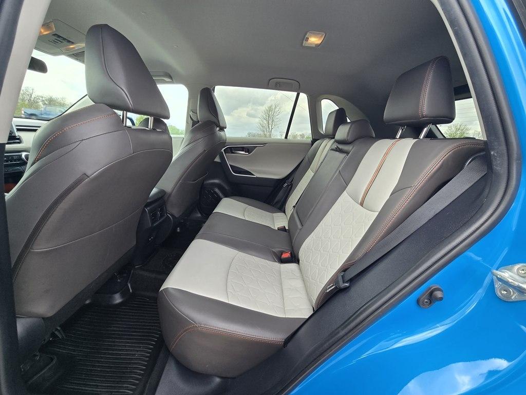 Toyota RAV4 TRD Off Road AWD (Natl) 2020