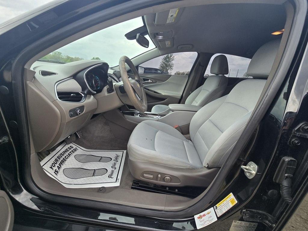 Chevrolet Malibu 4dr Sdn LT w/1LT 2016