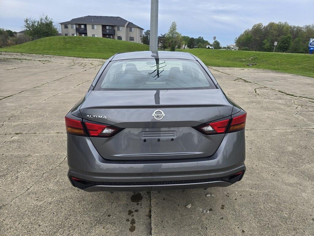 Nissan Altima 2.5 S Sedan 2019