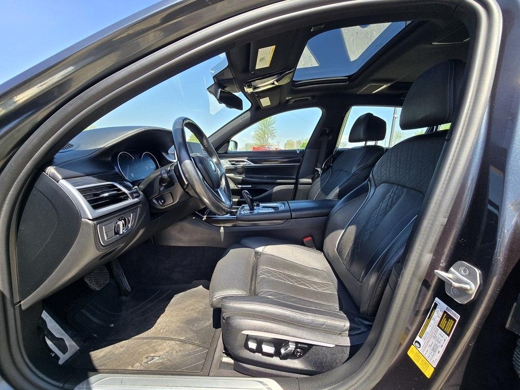 BMW 7 Series 750i Sedan 2017