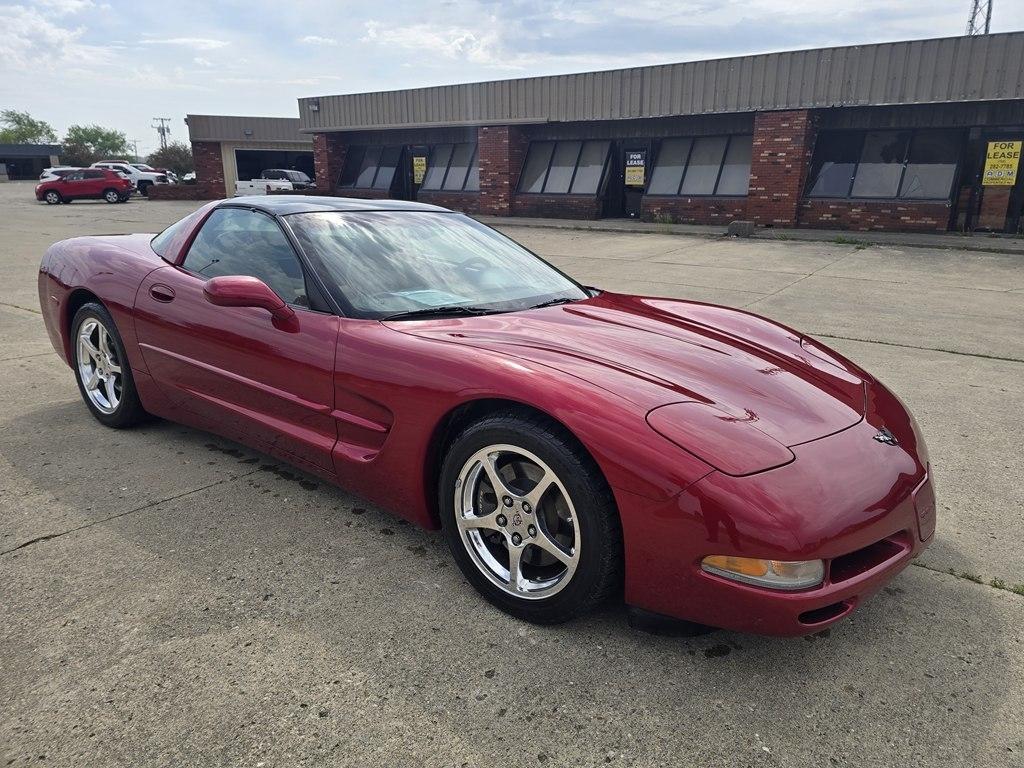 Chevrolet Corvette 2dr Cpe 2004