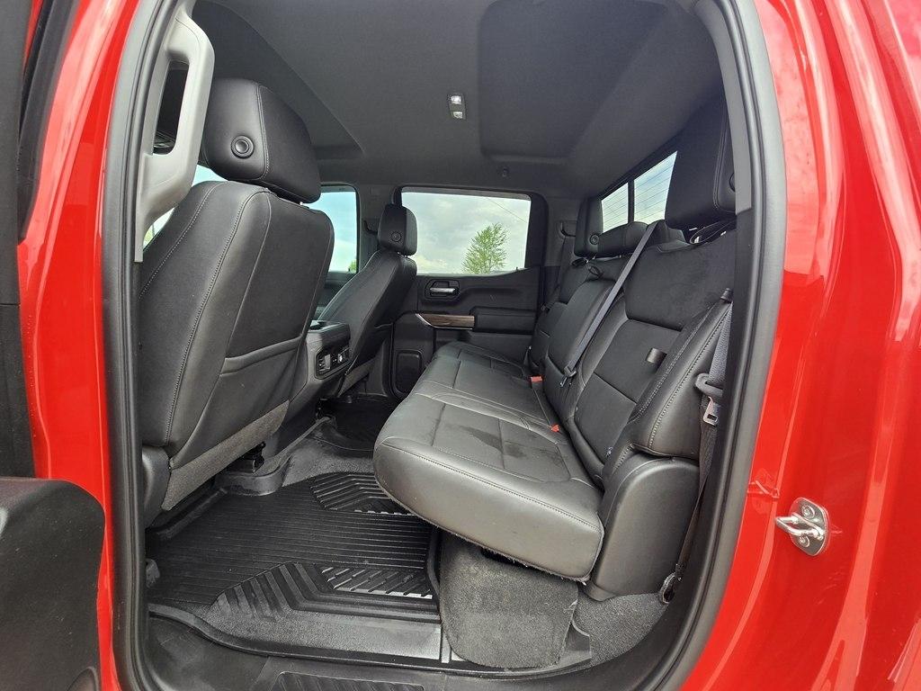 Chevrolet Silverado 1500 4WD Crew Cab 147" RST 2021