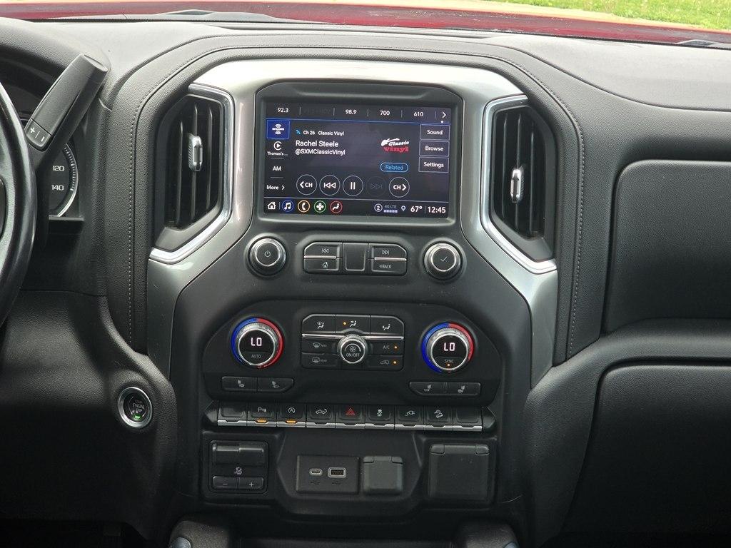 Chevrolet Silverado 1500 4WD Crew Cab 147" RST 2021