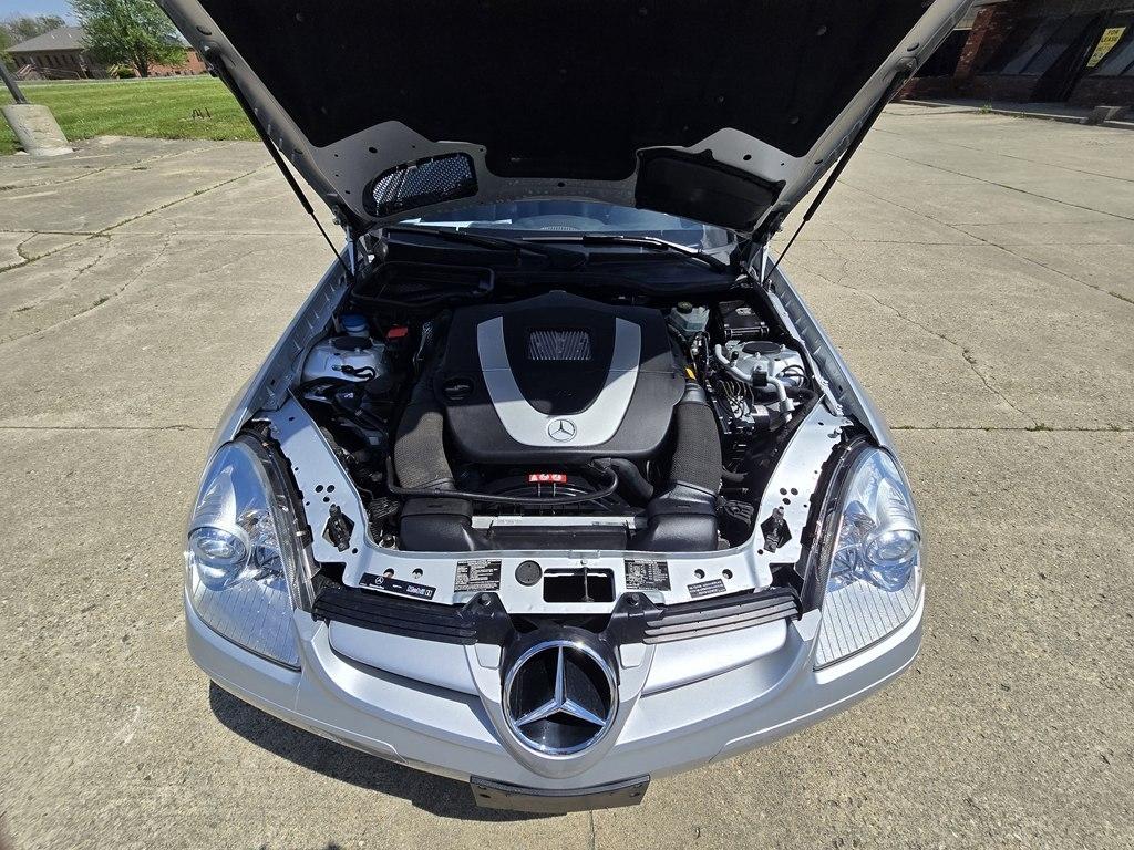 Mercedes-Benz SLK-Class Roadster 3.5L 2006