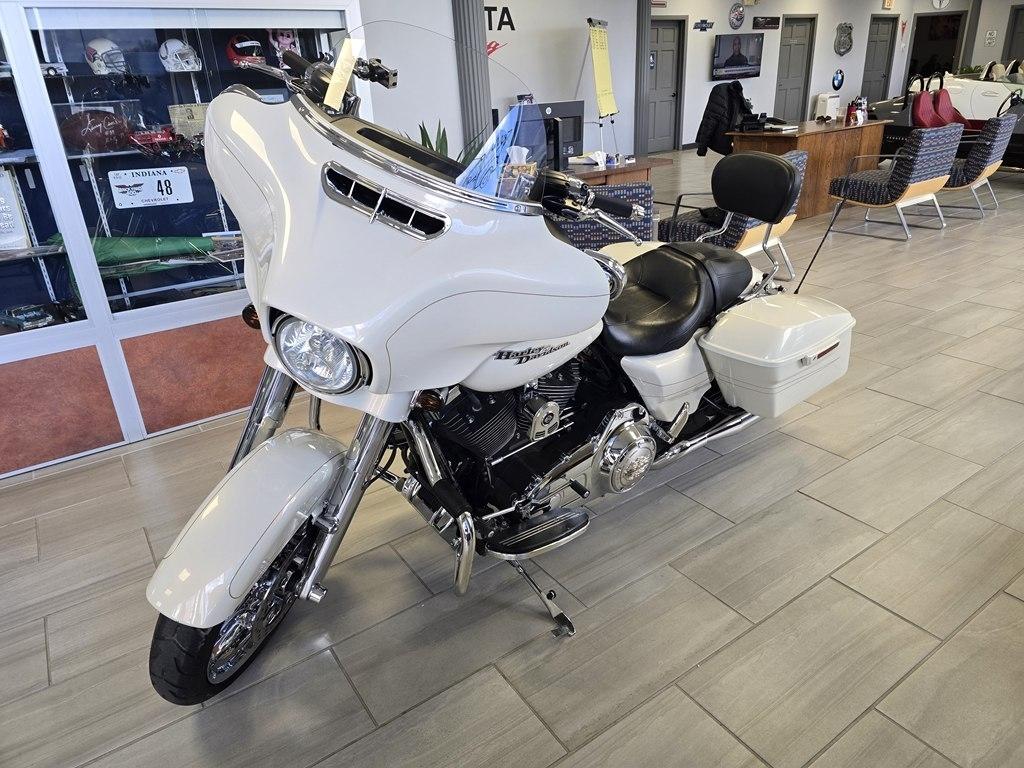 Harley-Davidson Street Glide  2014