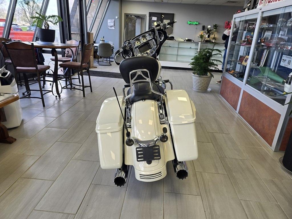 Harley-Davidson Street Glide  2014