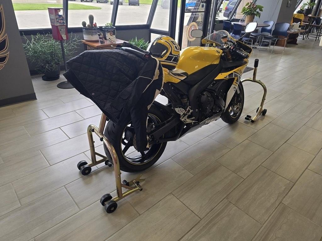 Yamaha YZFR1  2006