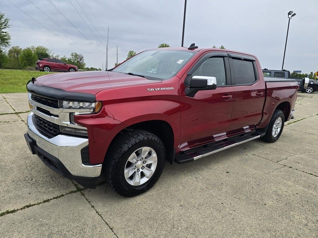 Chevrolet Silverado 1500 4WD Crew Cab 147" LT w/1LT 2021