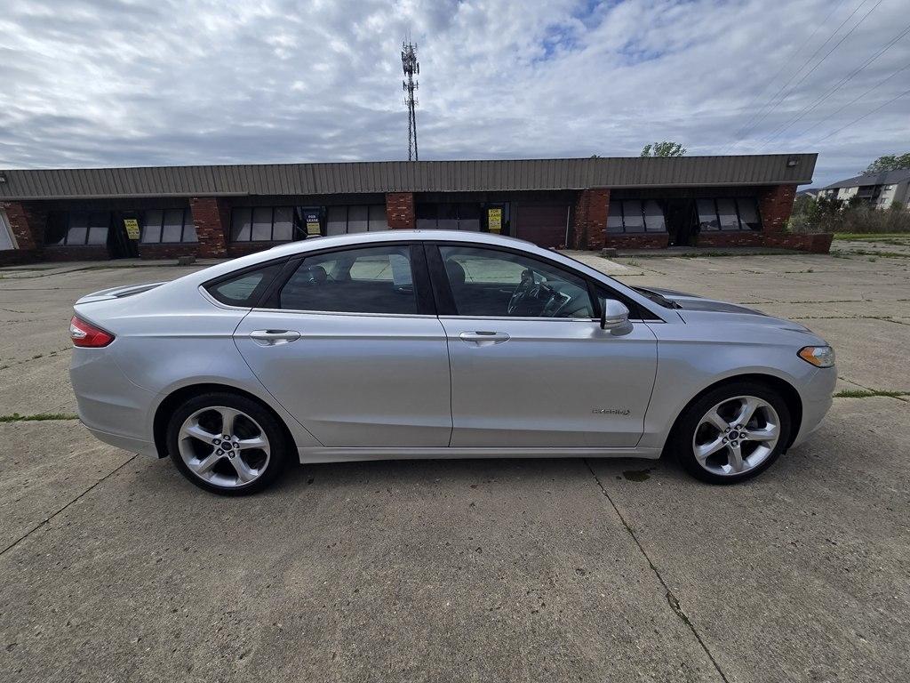 Ford Fusion 4dr Sdn SE Hybrid FWD 2014