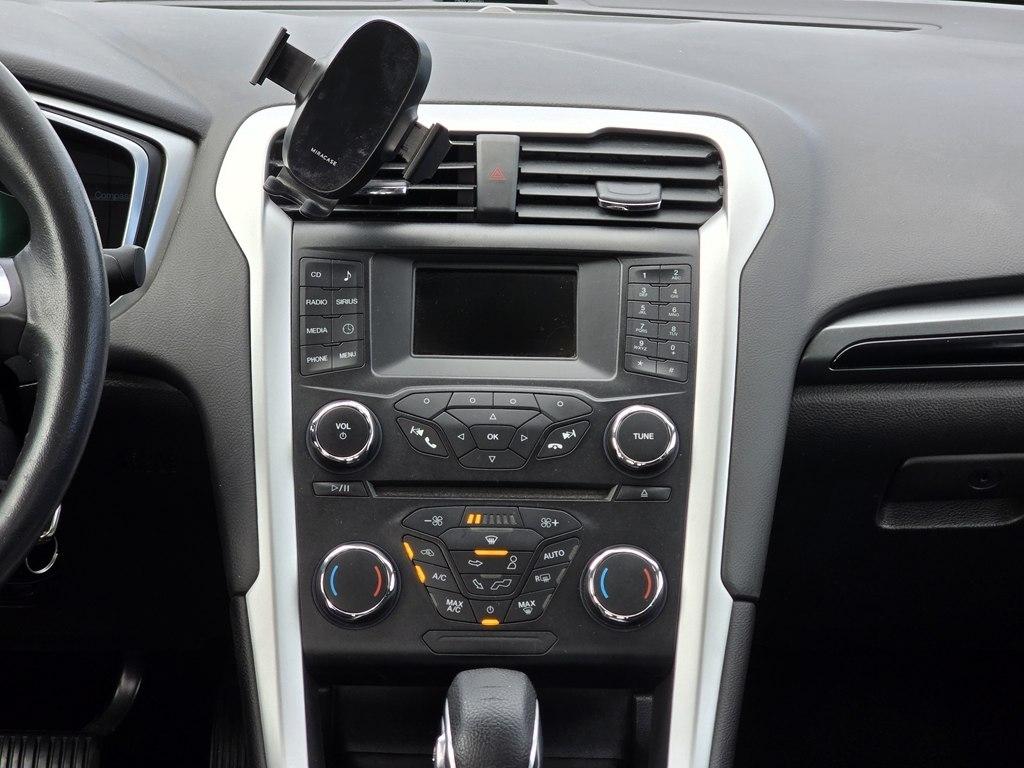 Ford Fusion 4dr Sdn SE Hybrid FWD 2014