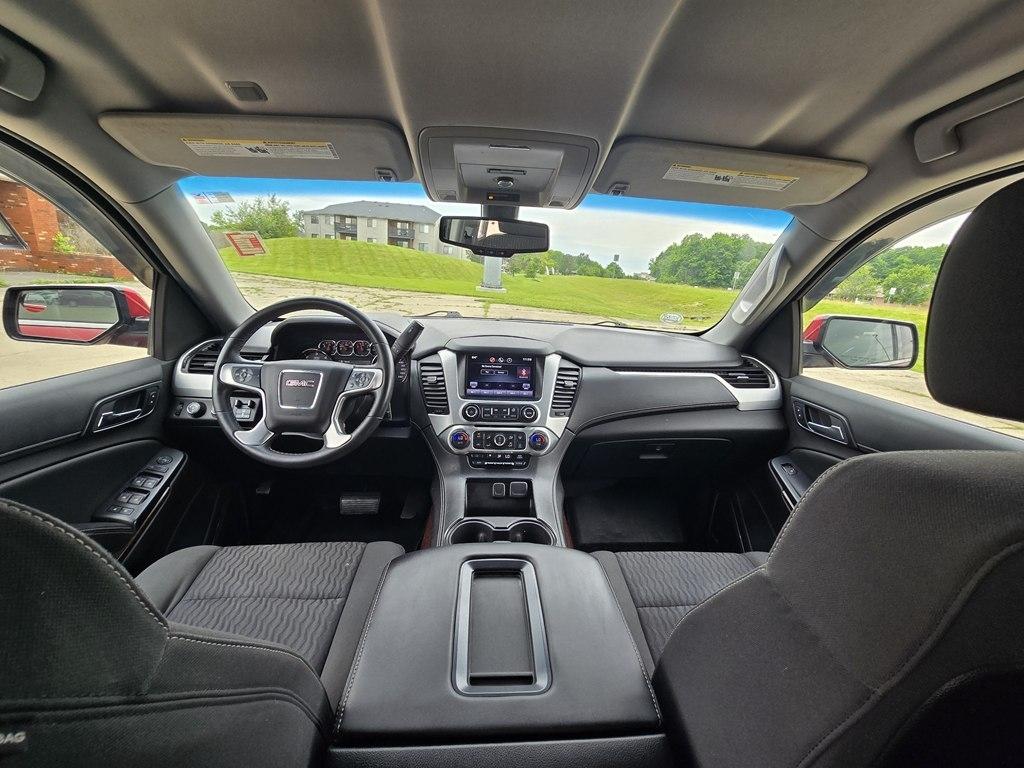 GMC Yukon 4WD 4dr SLE 2015