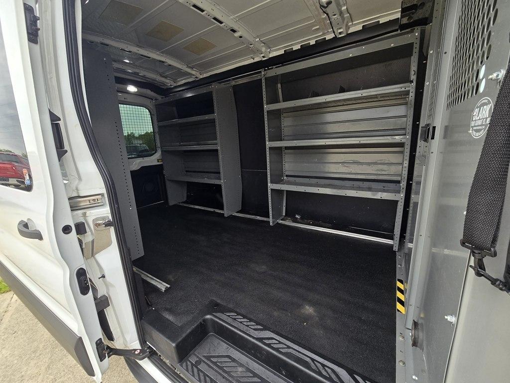 Ford Transit Van T-250 148" Med Rf 9000 GVWR Sliding RH Dr 2019