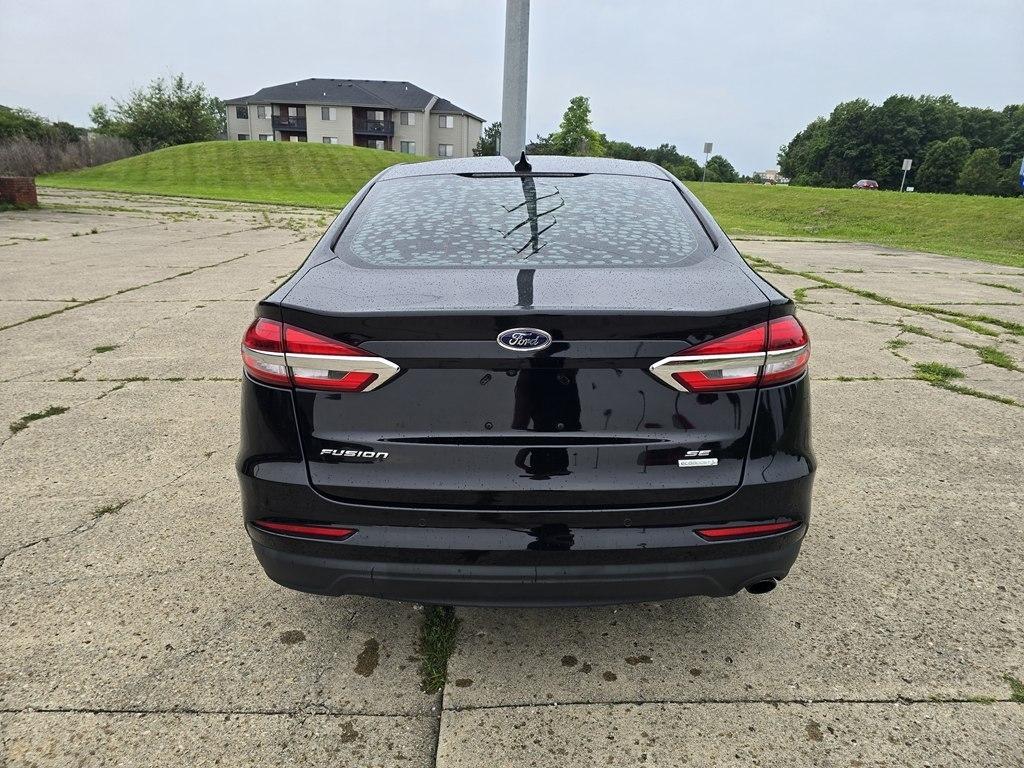 Ford Fusion SE FWD 2020
