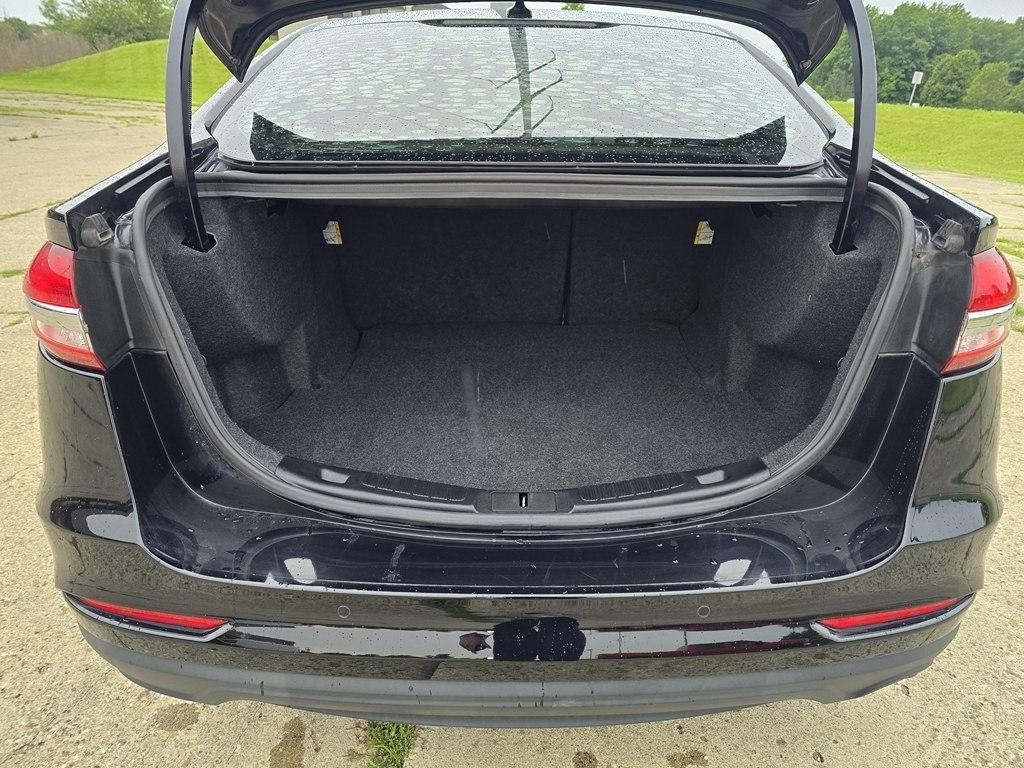 Ford Fusion SE FWD 2020