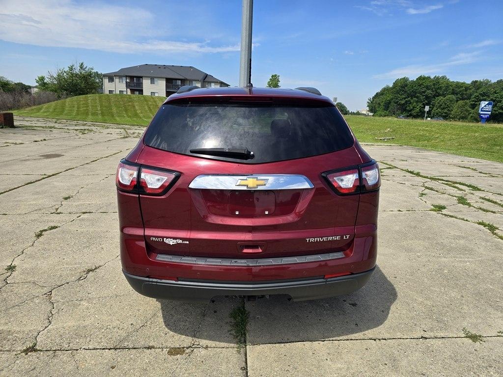 Chevrolet Traverse AWD 4dr LT w/2LT 2015