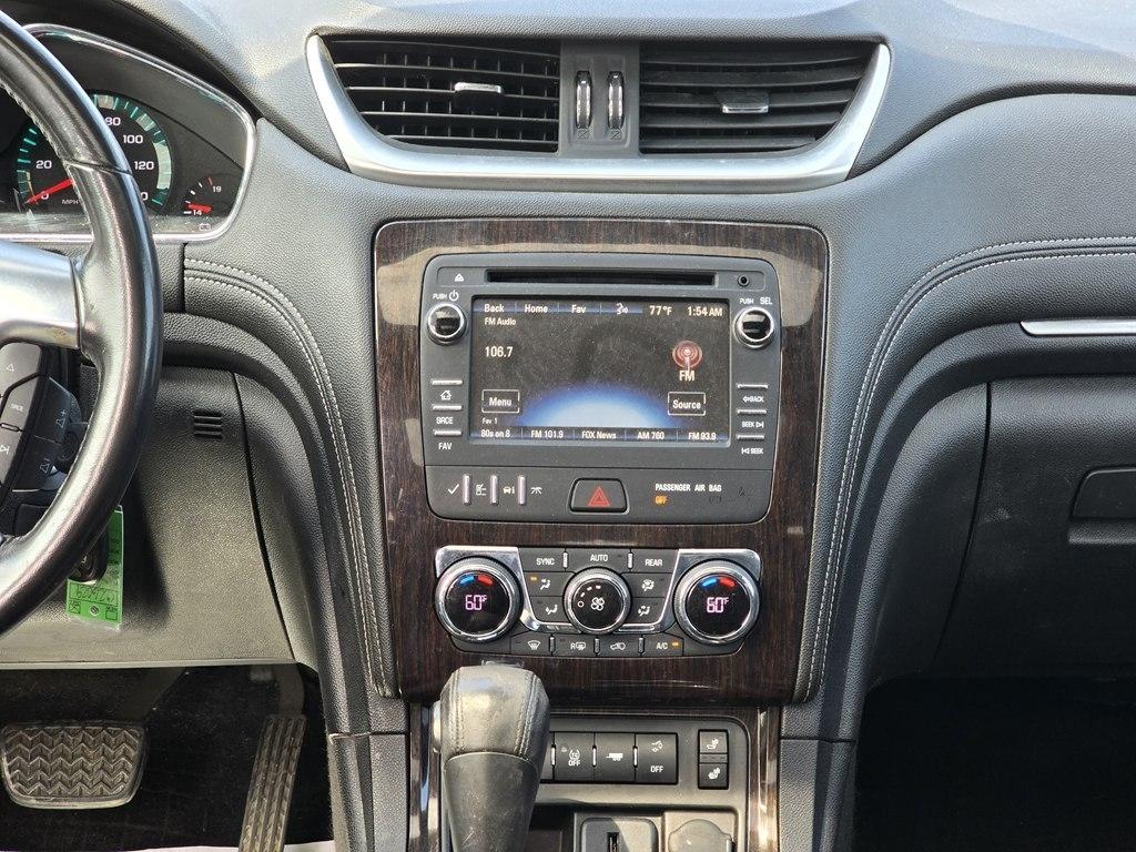 Chevrolet Traverse AWD 4dr LT w/2LT 2015