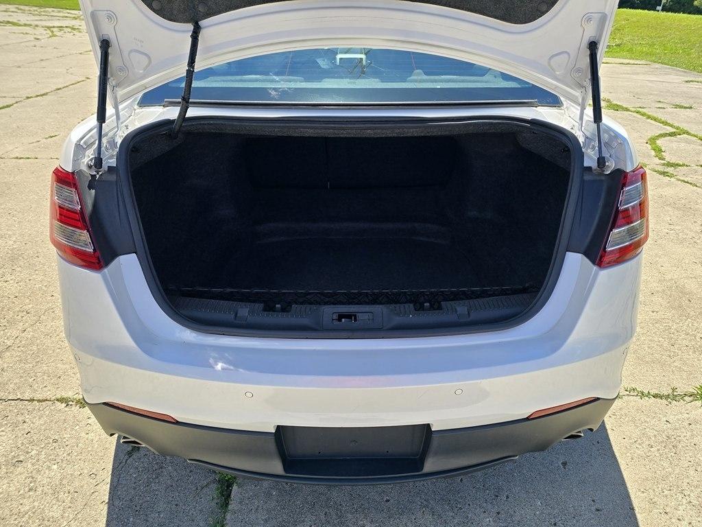 Ford Taurus 4dr Sdn Limited FWD 2014