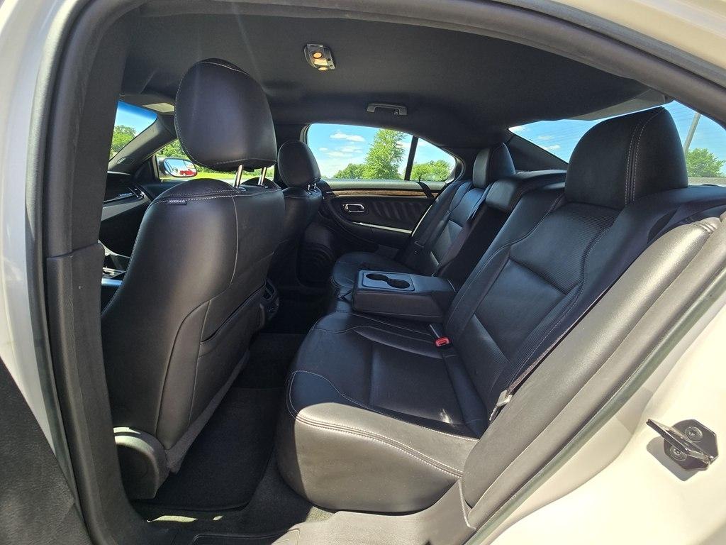 Ford Taurus 4dr Sdn Limited FWD 2014