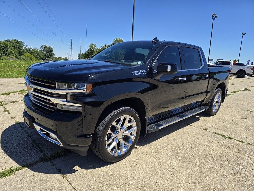 2020 Chevrolet Silverado 1500 4WD Crew Cab 147" High Country