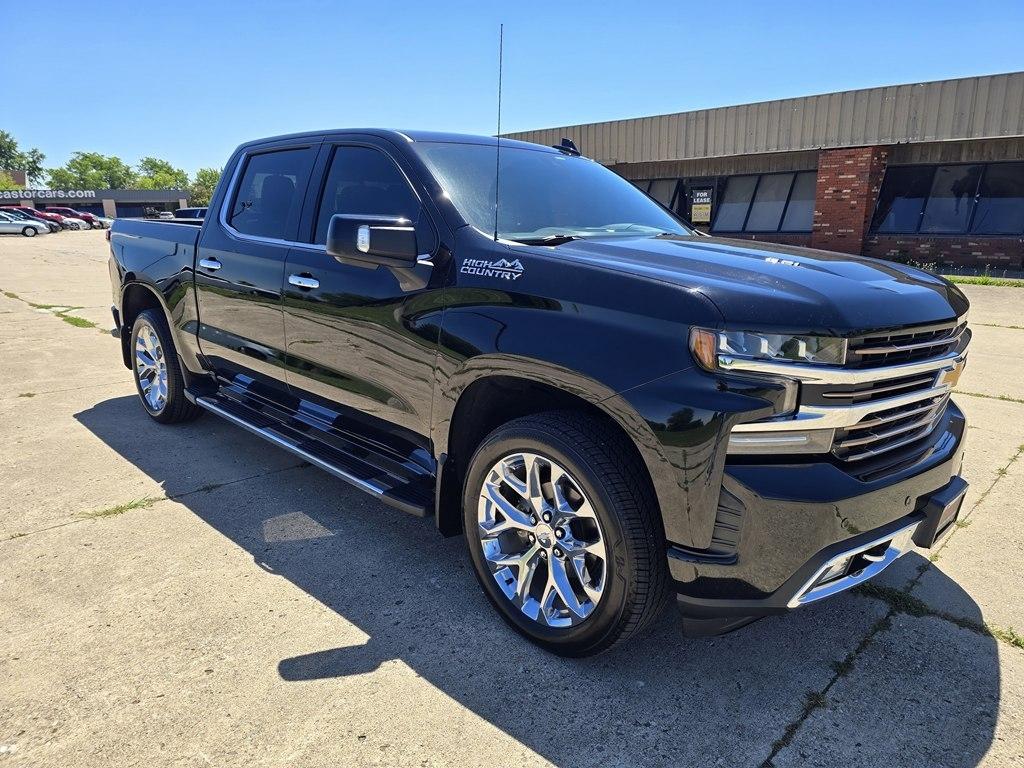 Chevrolet Silverado 1500 4WD Crew Cab 147" High Country 2020