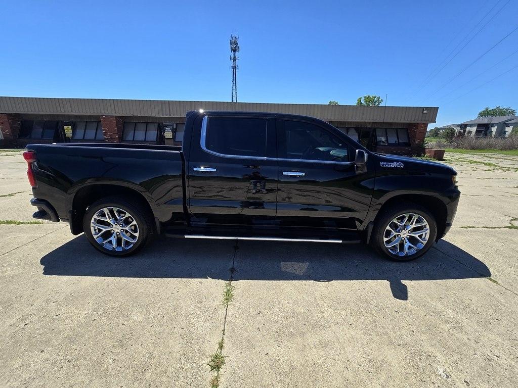Chevrolet Silverado 1500 4WD Crew Cab 147" High Country 2020