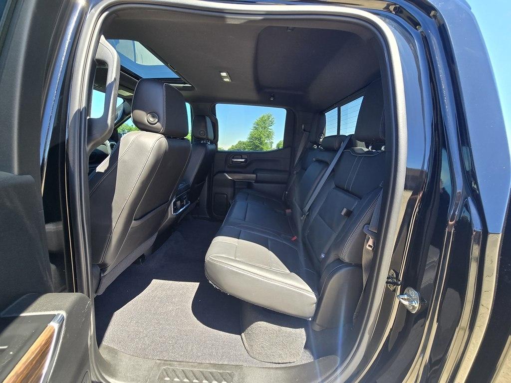 Chevrolet Silverado 1500 4WD Crew Cab 147" High Country 2020