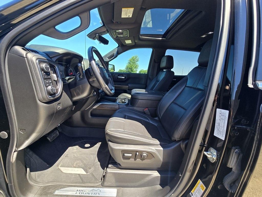 Chevrolet Silverado 1500 4WD Crew Cab 147" High Country 2020
