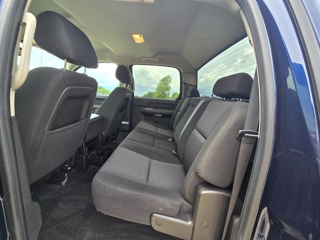 GMC Sierra 1500 4WD Crew Cab 143.5" SLE 2011