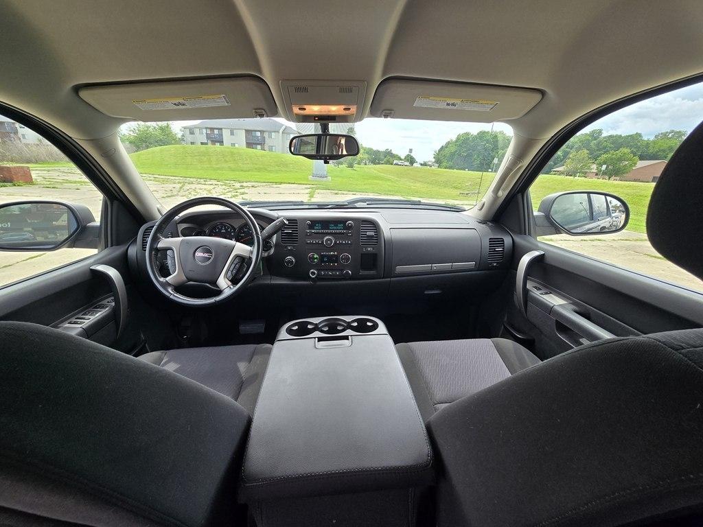 GMC Sierra 1500 4WD Crew Cab 143.5" SLE 2011