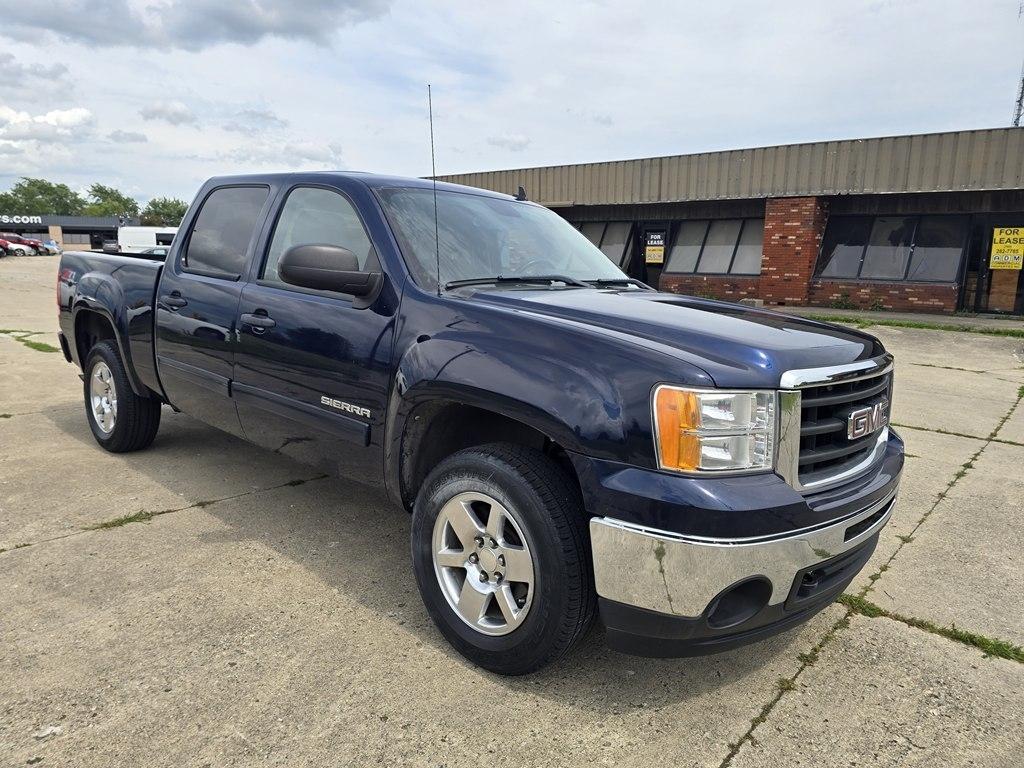 GMC Sierra 1500 4WD Crew Cab 143.5" SLE 2011