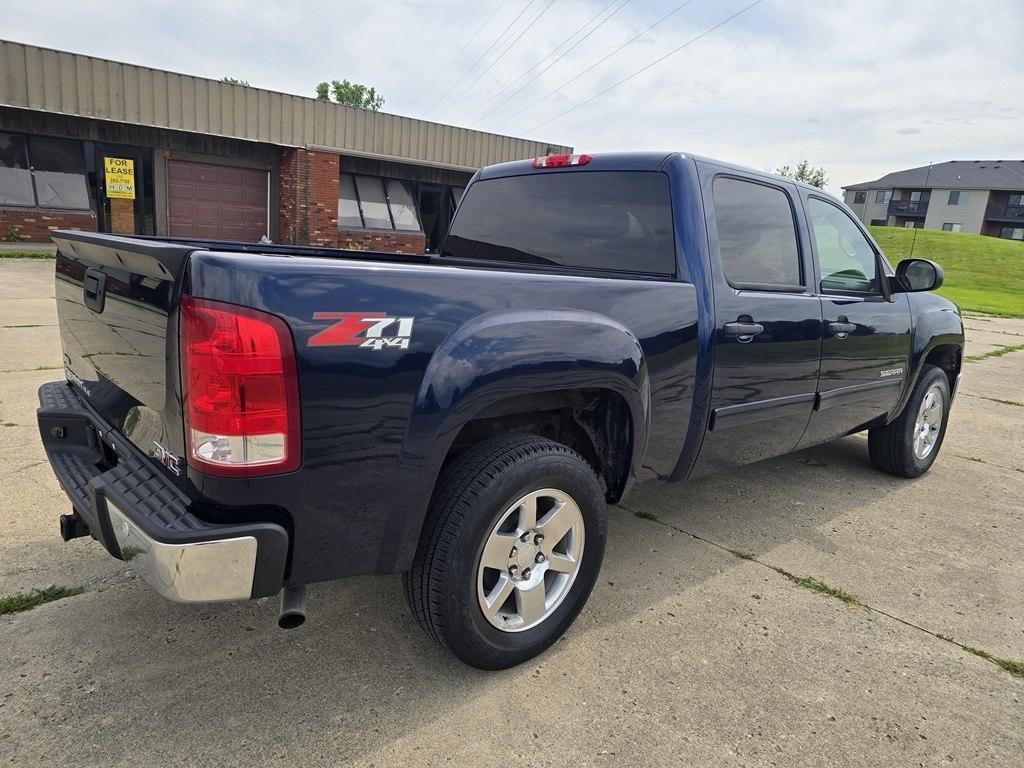 GMC Sierra 1500 4WD Crew Cab 143.5" SLE 2011