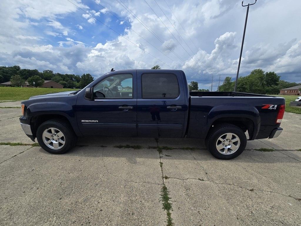 GMC Sierra 1500 4WD Crew Cab 143.5" SLE 2011