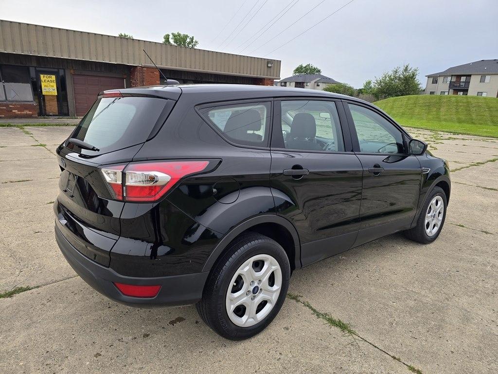 Ford Escape S FWD 2017