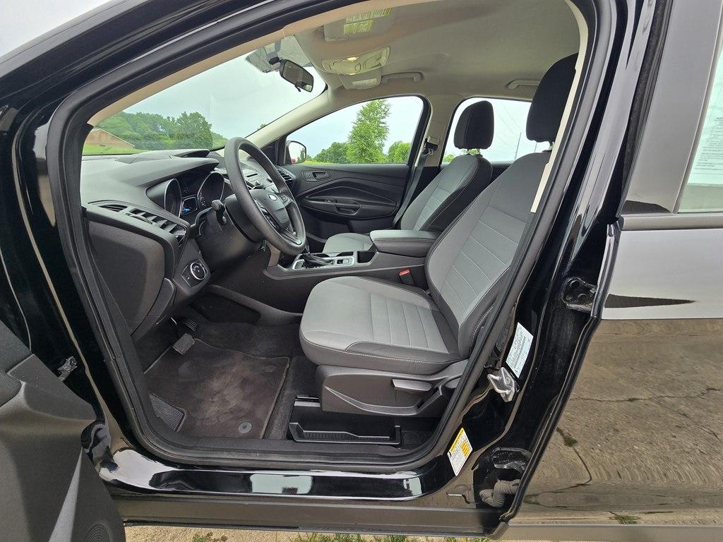 Ford Escape S FWD 2017