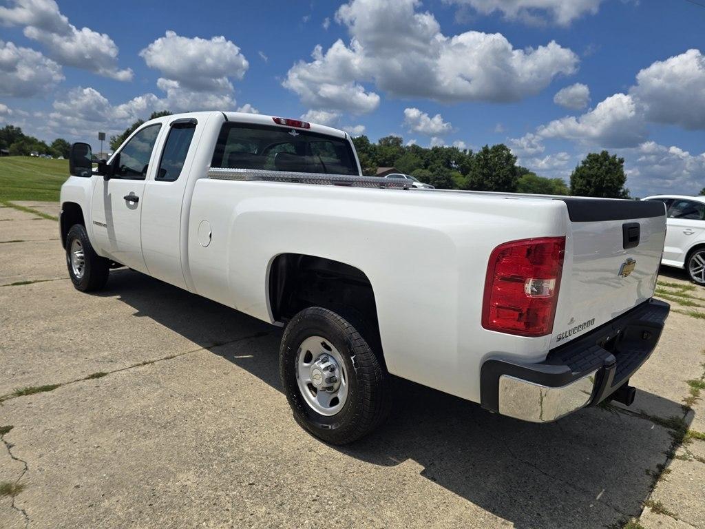 Chevrolet Silverado 2500HD 4WD Ext Cab 157.5" Work Truck 2009