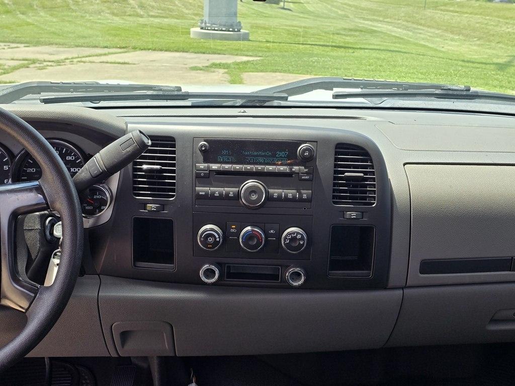 Chevrolet Silverado 2500HD 4WD Ext Cab 157.5" Work Truck 2009