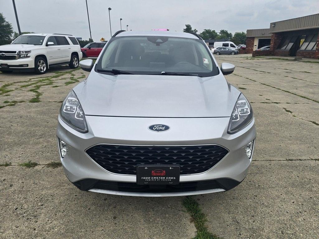 Ford Escape Titanium Hybrid FWD 2020