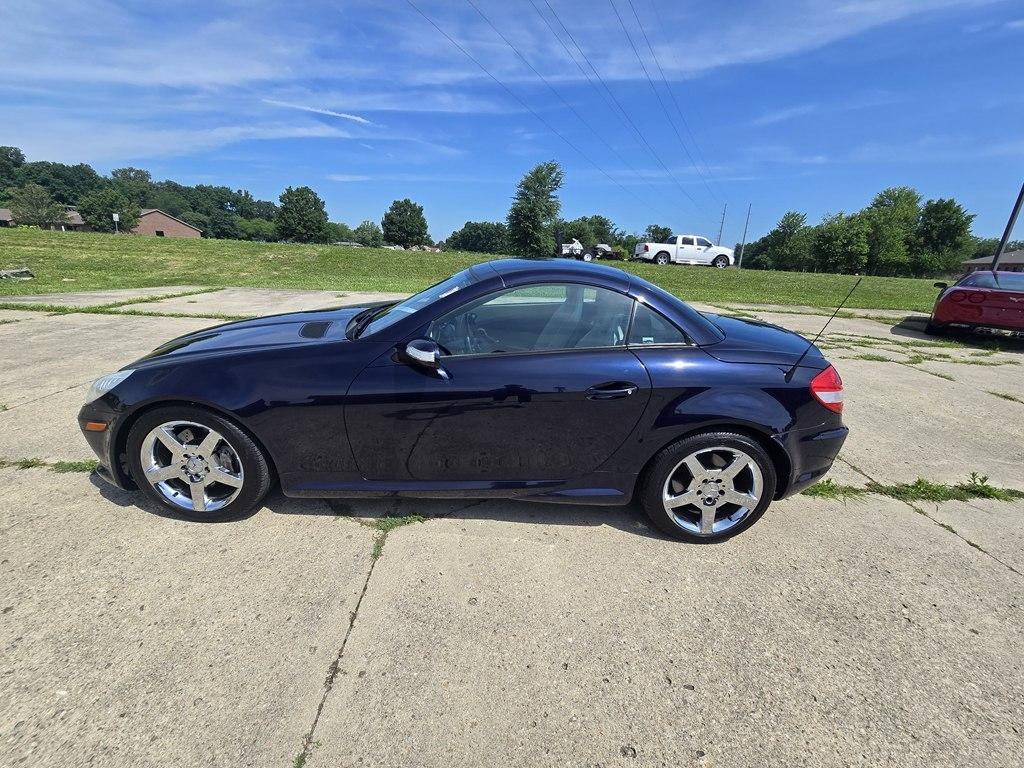 Mercedes-Benz SLK-Class Roadster 3.5L 2005
